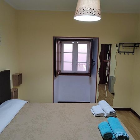 Apartamento Paseo Fluvial Tui Extérieur photo